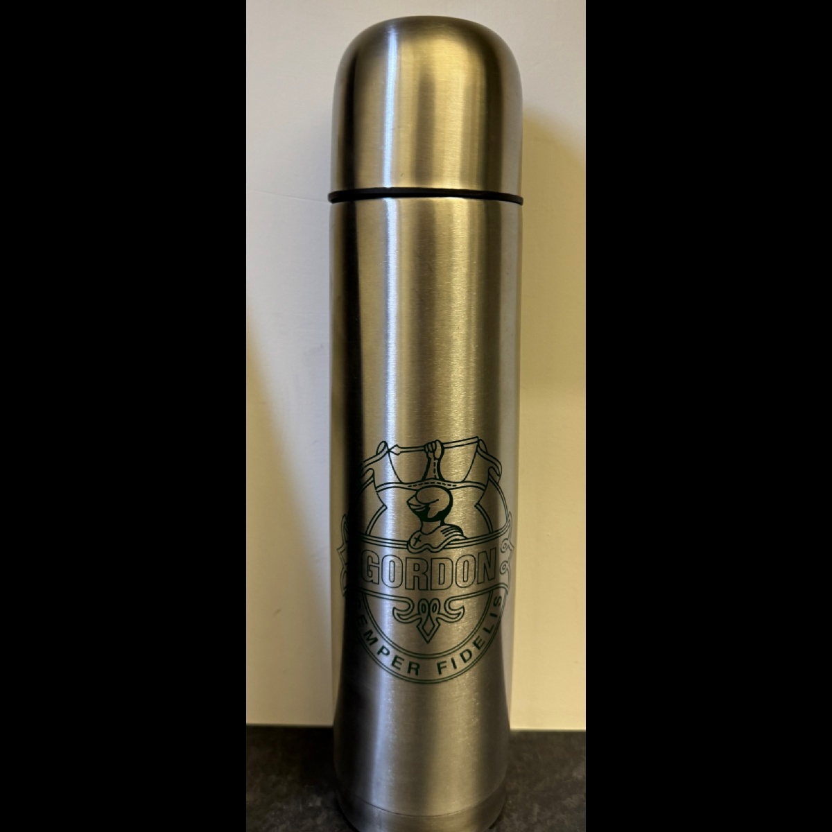 Gordon's 1 Litre Thermos Flask